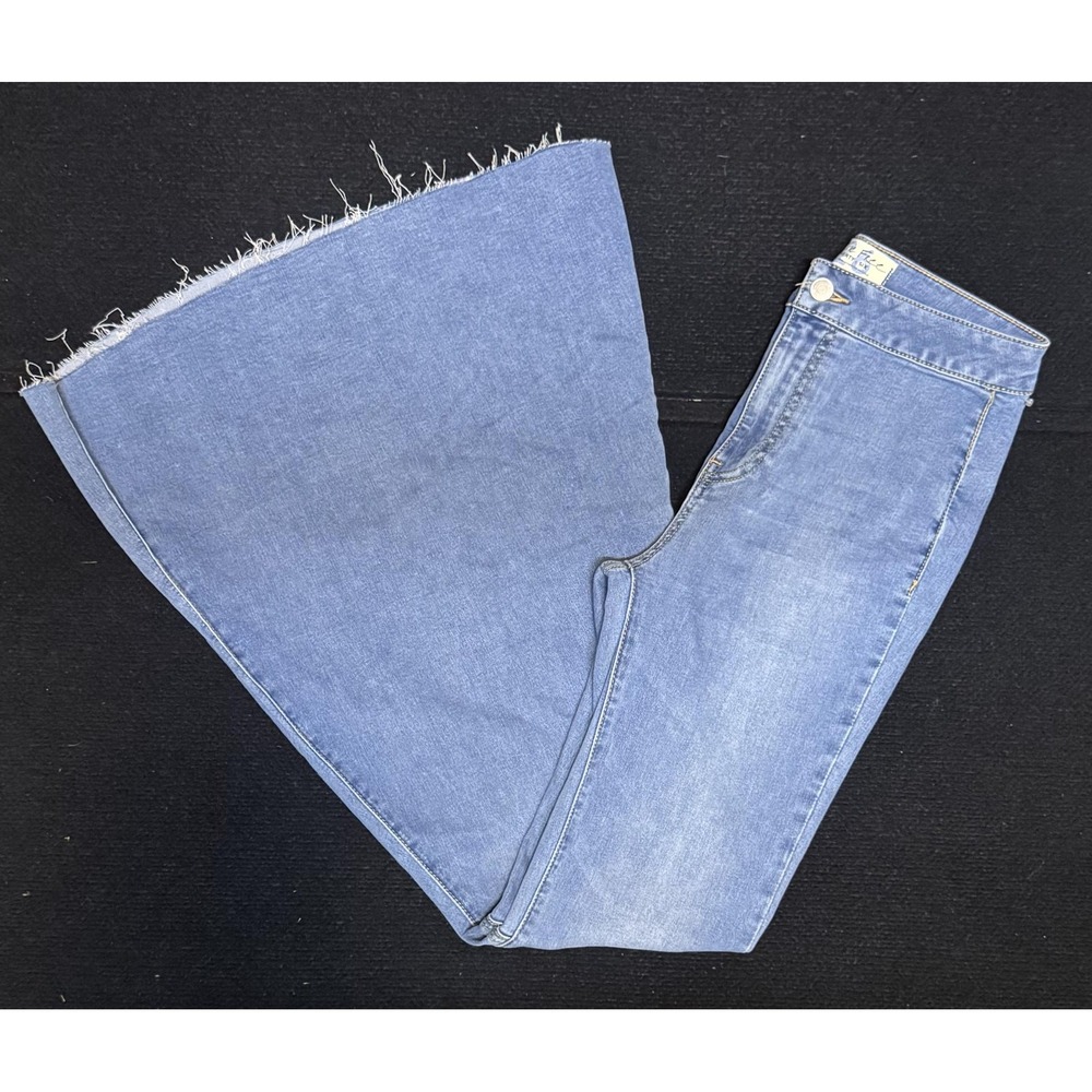 We The Free Free People Jeans 26 Extreme Flare Bell Bottom High Rise Raw Hem - Picture 2 of 14